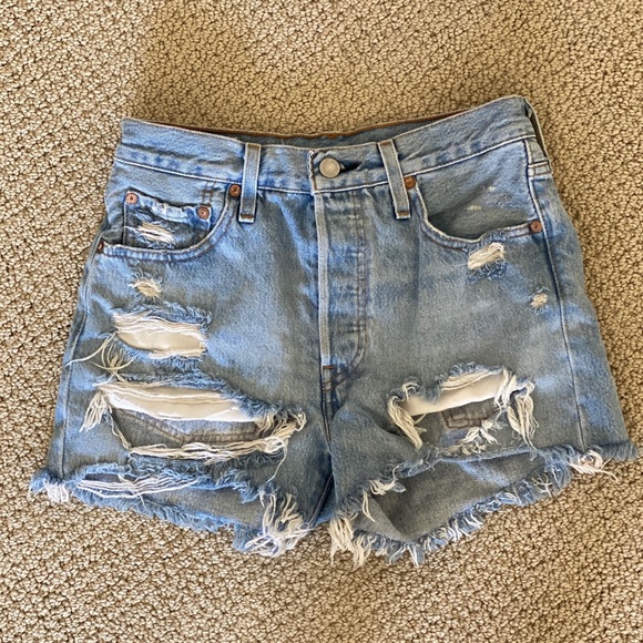 Levi's Pants - Levi’s 501 ripped denim shorts